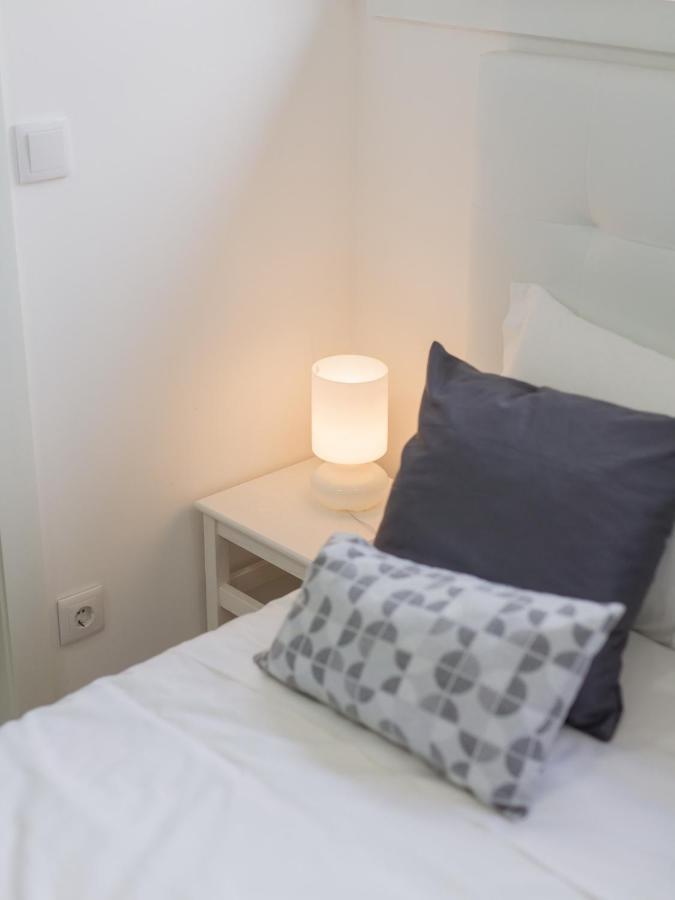 Апартаменти Oporto Guest Amparo Dollhouse Екстер'єр фото